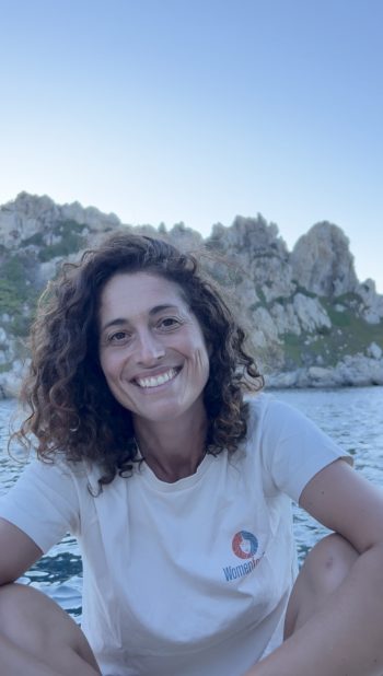 Women for Sea est une association qui révèle le pouvoir des femmes, amplifie leurs voix et leur donne les moyens d’agir pour la protection de la mer